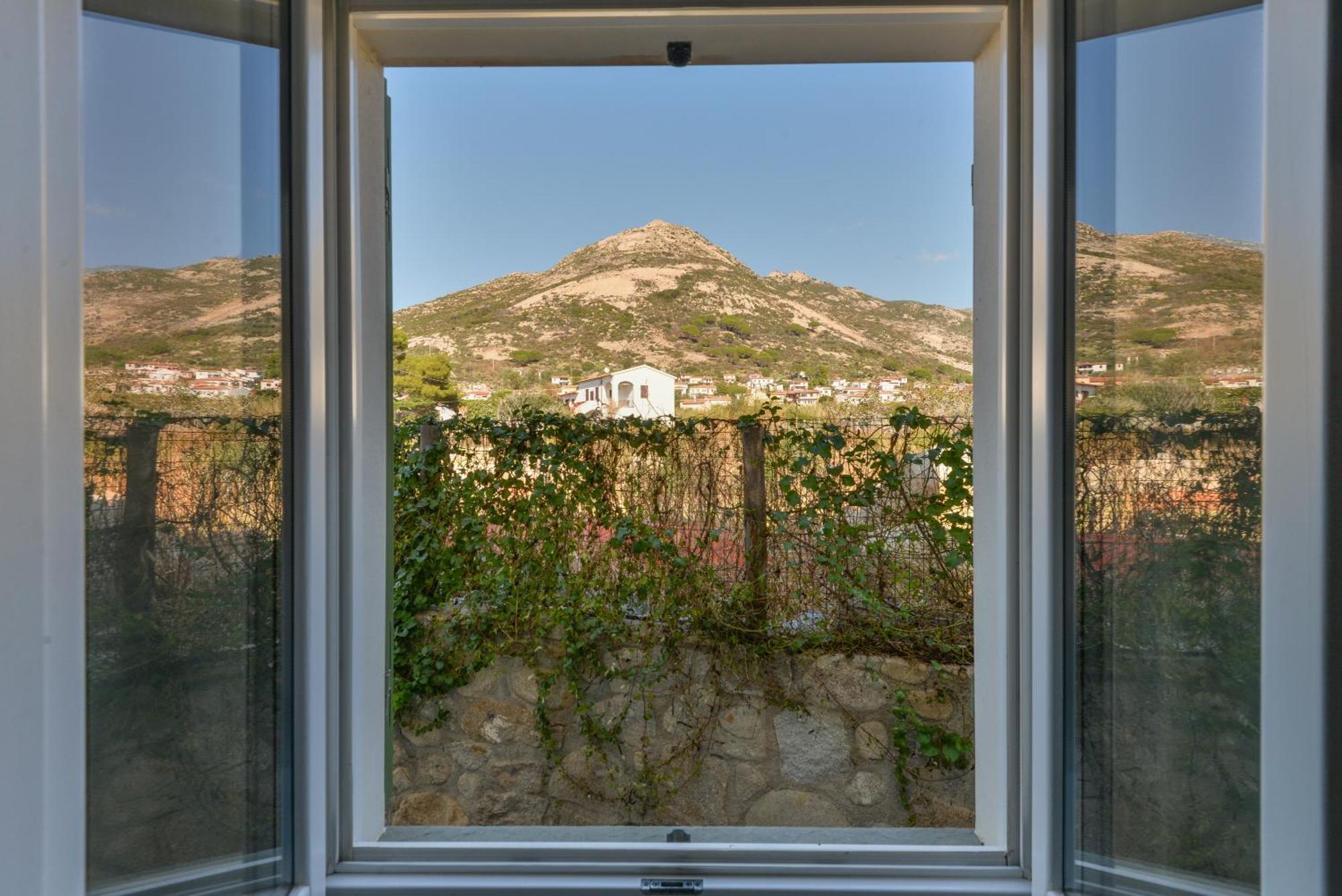 Il Quartiere Apt Pianosa Pomonte Exterior foto