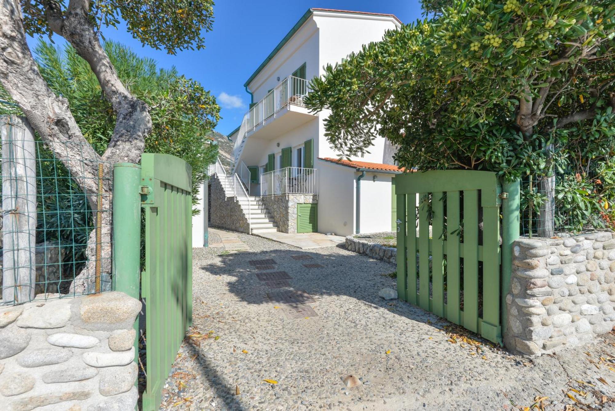 Il Quartiere Apt Pianosa Pomonte Exterior foto